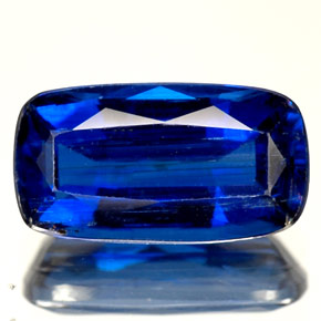 Cianita azul natural 2,41ct, almofada cortada, SI