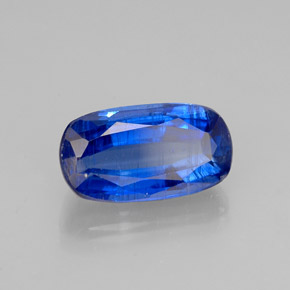 Cianita azul natural 1,80ct, almofada cortada, SI