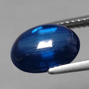 Cianita azul natural 3,77ct, corte oval, translúcido