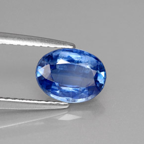 Cianita azul natural 1,57ct, corte oval, VS