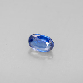 Cianita azul natural 0,68ct, corte oval, VS