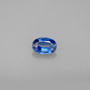Cianita azul natural 0,62ct, corte oval, VS