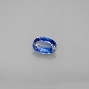 Cianita azul natural 0,62ct, corte oval, VS