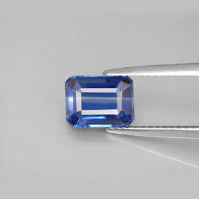 Cianita azul natural 2,07ct, corte esmeralda, VS-SI
