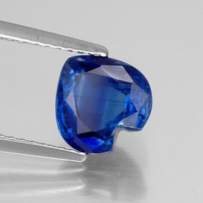 Cianita azul natural 2,04ct, formato de coração, VS