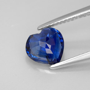 Cianita azul natural 1,96ct, formato de coração, VS-SI