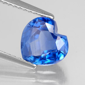 Cianita azul natural 2,04ct, formato de coração, VS