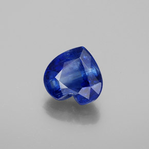 Cianita azul natural 1,95ct, formato de coração, SI