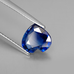 Cianita azul natural 1,69ct, formato de coração, VS