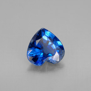 Cianita azul natural 1,73ct, formato de coração, VS