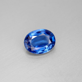 Cianita azul natural 2,25ct, corte oval, VS