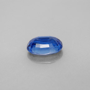 Cianita azul natural 2,25ct, corte oval, VS