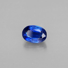 Cianita azul natural 0,71ct, corte oval, VS
