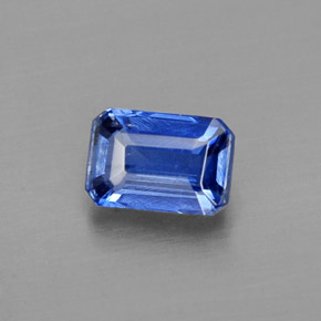 Cianita azul natural 0,77ct, corte esmeralda, VS