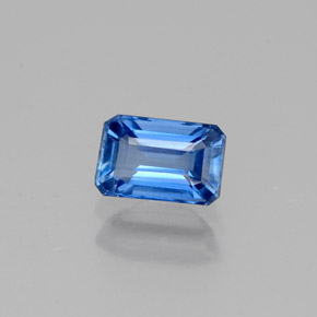 Cianita azul natural 0,76ct, corte esmeralda, VS