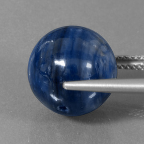 Cianita azul natural 16,81ct, esfera / bola, opaco