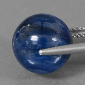 Cianita azul natural 12,83ct, esfera / bola, opaco