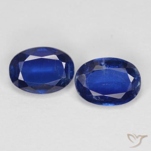 1.88ctw Natural Azul profundo Dianita, oval, VS