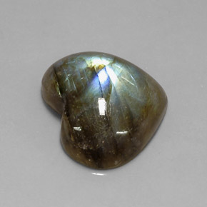Labradorita multicolorido natural 11,96ct, formato de coração, translúcido