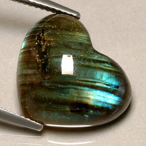 Labradorita multicolorido natural 12,57ct, formato de coração, translúcido