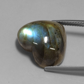 Labradorita multicolorido natural 13,91ct, formato de coração, translúcido