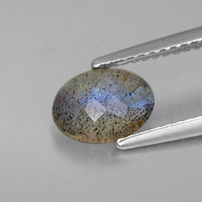 Labradorita Multicolorido Natural 0.88ct, Corte Oval, Translúcido