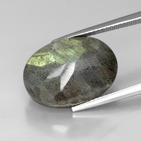 Labradorita multicolorido natural 12,90ct, corte oval, opaco