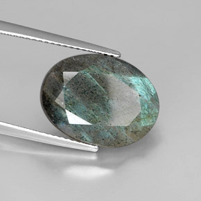 Labradorita multicolorido natural 9,69ct, corte oval, opaco