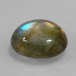 Labradorita multicolorido natural 2,98ct, corte oval, opaco