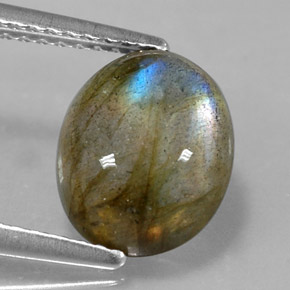Labradorita multicolorido natural 2,98ct, corte oval, opaco