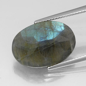 Labradorita multicolorido natural 10,88ct, corte oval, translúcido