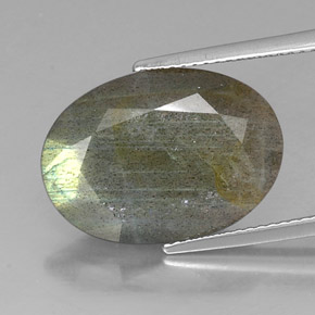 Labradorita Multicolorido Natural 9.58ct, Corte Oval, Opaco