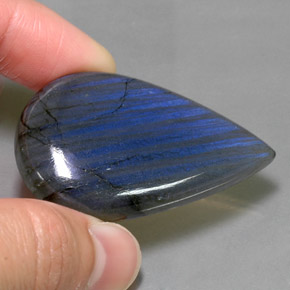Labradorita multicolorido natural 68,82ct, formato de pêra, opaco