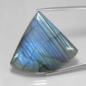 Labradorita multicolorido natural 55,17ct, forma extravagante, translúcido