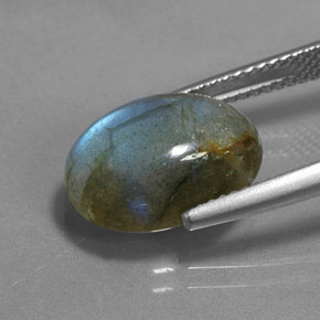 Labradorita Multicolorido Natural 6.39ct, Corte Oval, Translúcido