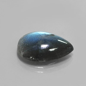 Labradorita multicolorido natural 8,76ct, formato de pêra, translúcido