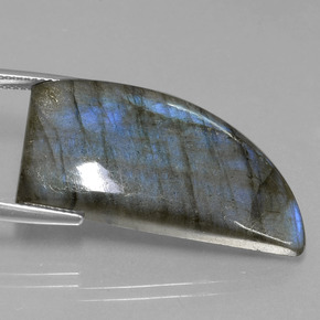 Labradorita cinza com brilho azul natural 25,81ct, forma extravagante, translúcido