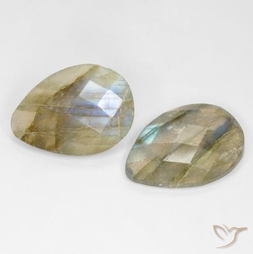Pedras preciosas de Labradorita Multicolorido natural de 13.52 ct, Formato de pêra, Translúcido