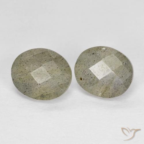 Pedras preciosas de Labradorita Multicolorido natural de 2.15 ct, oval, Translúcido