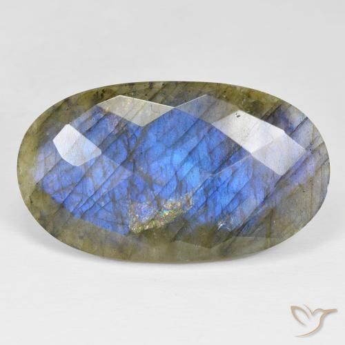 30.99ct Natural Multicolorido Labradorita, oval, Opaco