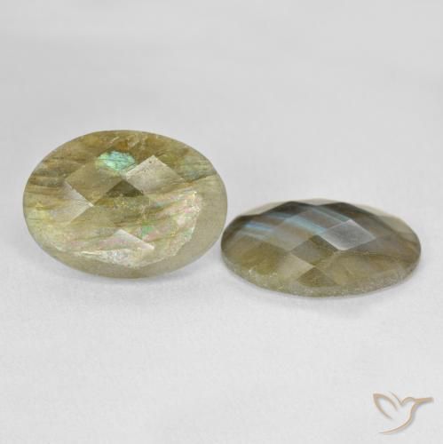 Pedras preciosas de Labradorita Multicolorido natural de 15.34 ct, oval, Translúcido