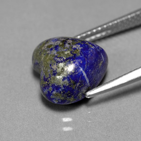 Lápis-lazúli azul natural 5,43ct, formato de coração, opaco