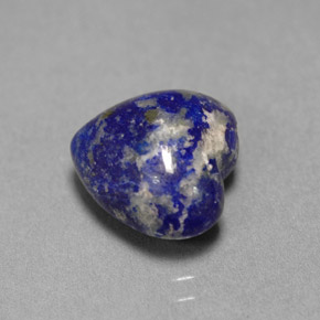 Lápis-lazúli azul natural 4,82ct, formato de coração, opaco