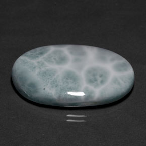 Larimar verde natural 32,38ct, corte oval, opaco