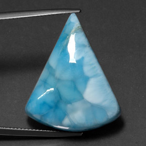 Larimar azul natural 31,71ct, forma extravagante, opaco