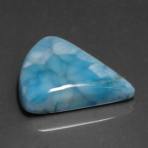 Larimar azul natural 31,71ct, forma extravagante, opaco