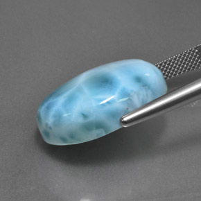 Larimar azul natural 24,71ct, corte oval, opaco