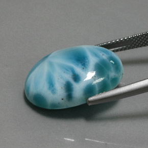 Larimar azul natural 15,87ct, corte oval, opaco