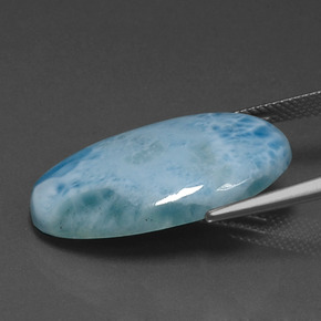 Larimar azul natural 17,93ct, corte oval, opaco