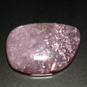 Lepidolita violeta natural 20,92ct, forma extravagante, opaco